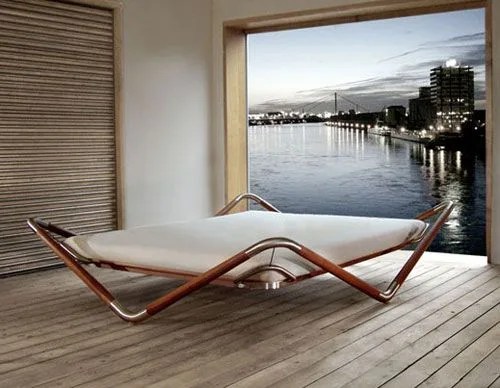 max-longin-bed-float.jpg
