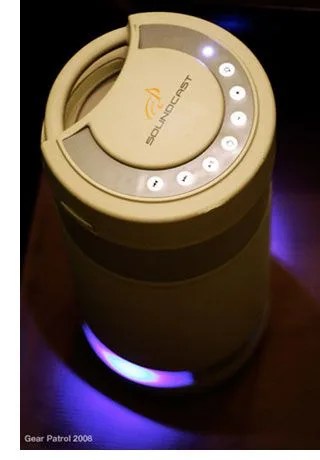 soundcast-portable-speaker-thumb1.jpg