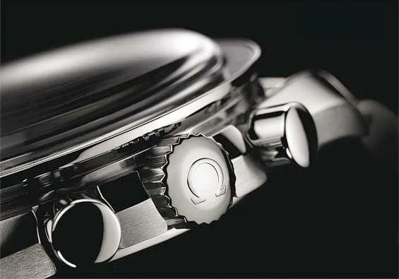 omega-speedmaster-apollo-11-40th-anniversary-edition-crown