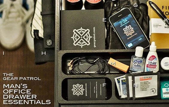 desk-office-drawer-essentials