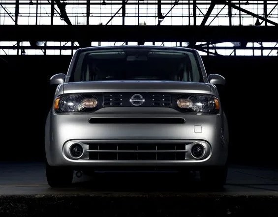 nissan-cube-front