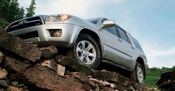 2009-toyota-4runner-sport-offroad1