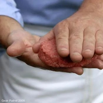 forming-the-patty