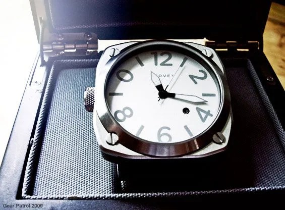 tsovet-at76-watch-box