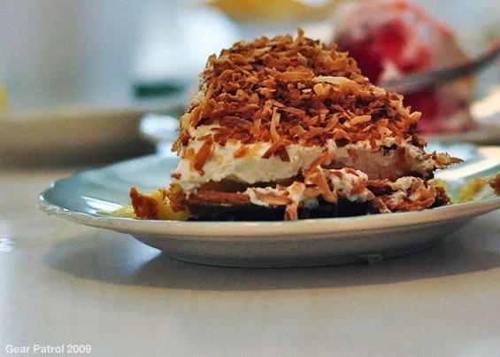 the-apple-pan-banana-cream-pie