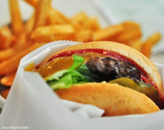 the-apple-pan-burger