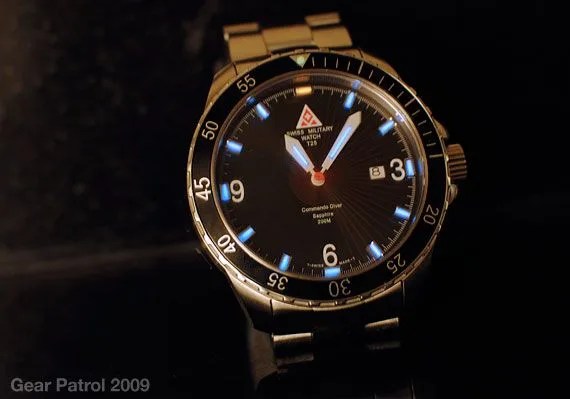 swiss-military-watch-analog-date-commando-diver-lume-gear-patrol