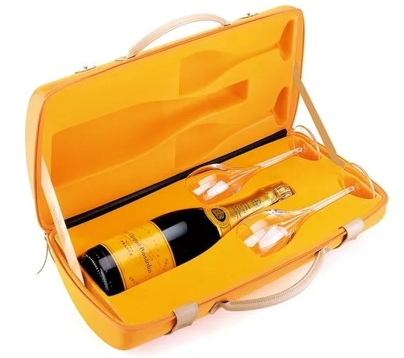 champagne-veuve-clicquot-brut-carte-jaune-traveller-box