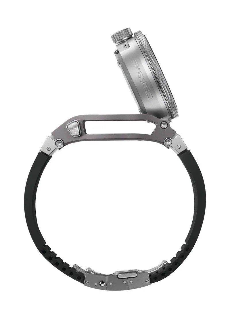 porsche-design-p6780-diver-gear-patrol-5