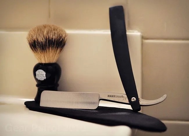 Hart-Steel-Straight-Razor-Gear-Patrol