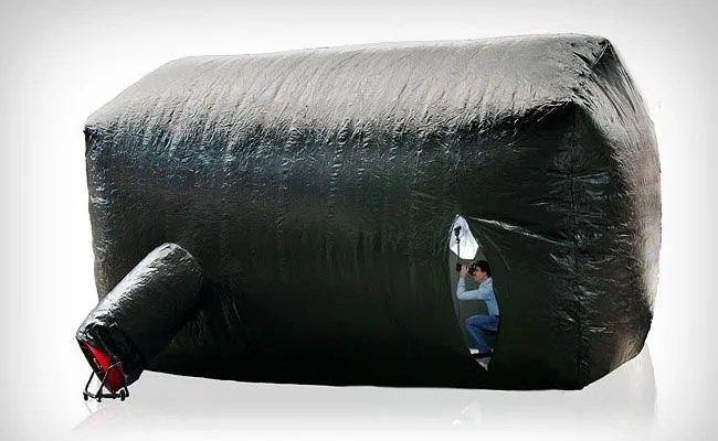 Inflatable-Photo-Studio-Gear-Patrol