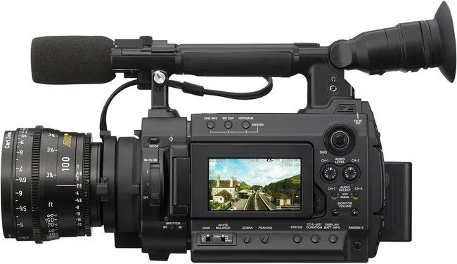 Sony-PMW-F3L-Super-35mm-HD-Camcorder-Gear-Patrol