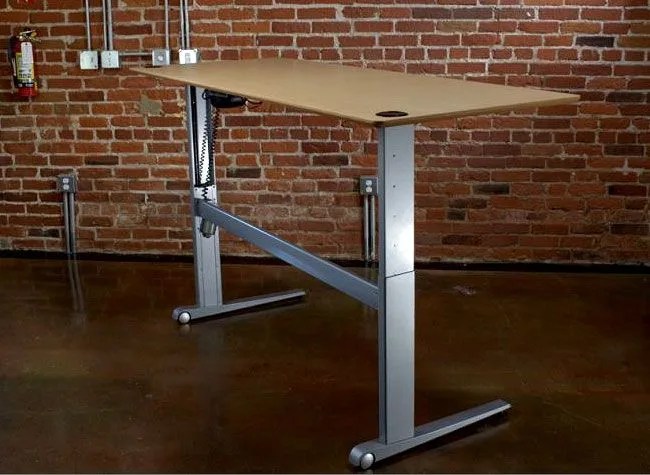 geek-desk-gear-patrol