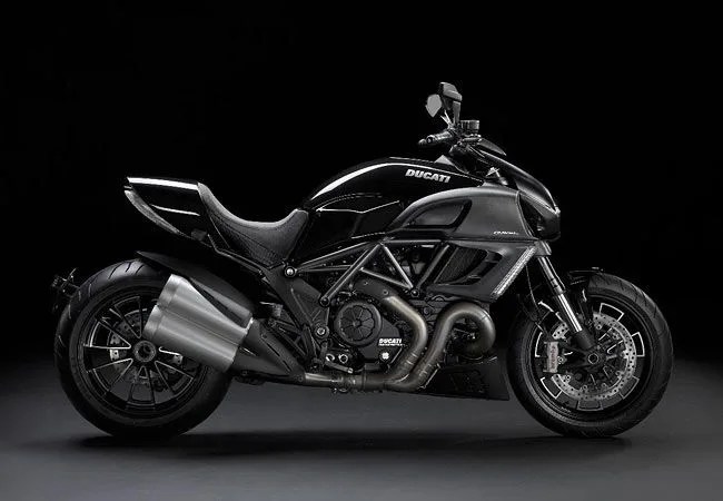 Diamond-Black-Ducati-Diavel-Gear-Patrol