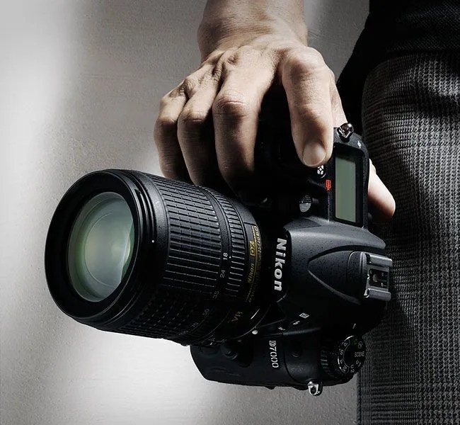 nikon-d7000-gear-patrol