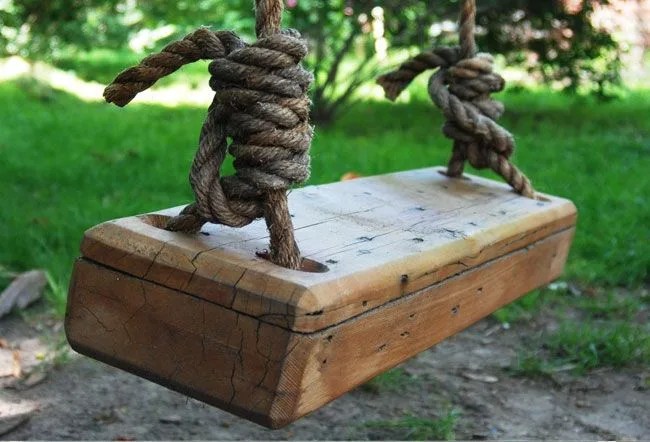 reclaimed-wood-tree-swing-gear-patrol