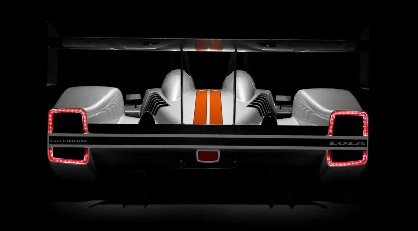 3CaterhamLolaSP300Rfirstofficialpictures