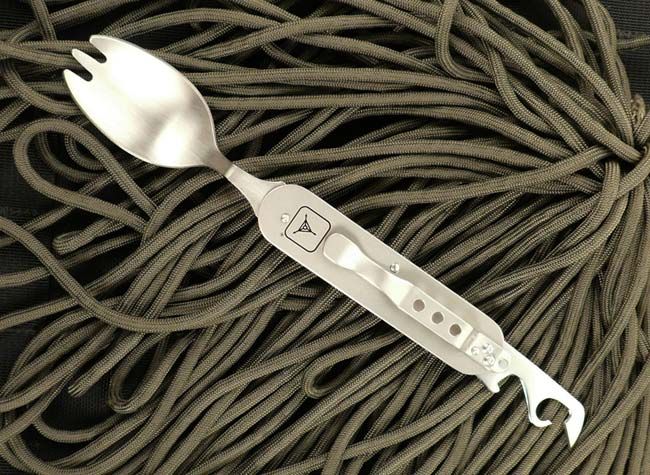 Triple-Aught-Design-Titanium-Folding-Spork-Gear-Patrol