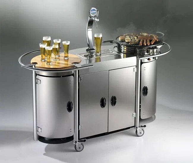 Alpina-Mobile-Bongos-Beer-Bar-Gear-Patrol