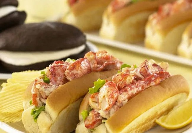 lobster-rolls_gearpatrol