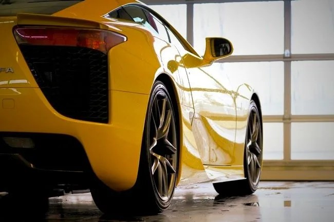 lexus-lfa-gear-patrol-18_