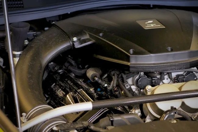 lexus-lfa-gear-patrol-8_