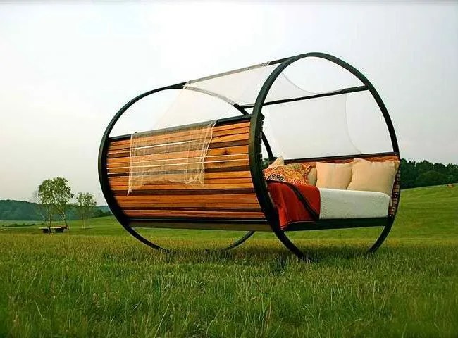 Mood-Rocking-bed