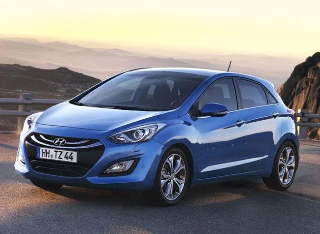 2012-Hyundai-i30-Gear-Patrol