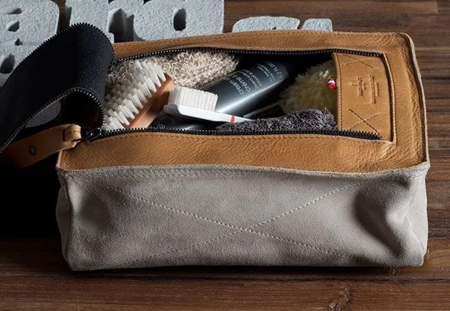 hard-graft-dopp-kit-gear-patrol