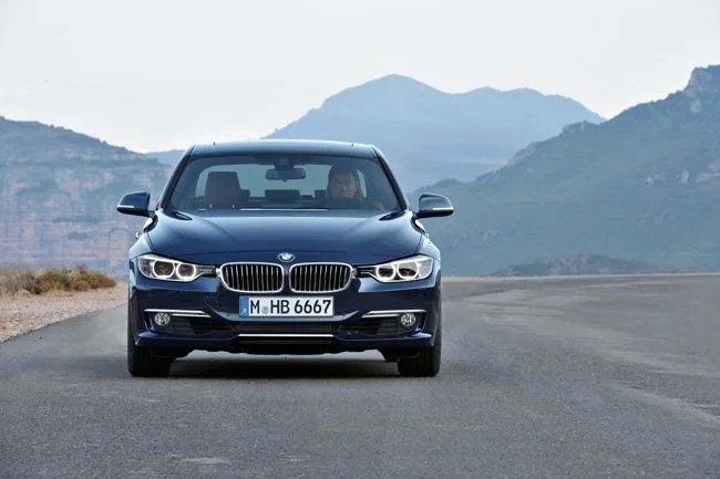0047-2012-bmw-3-series_