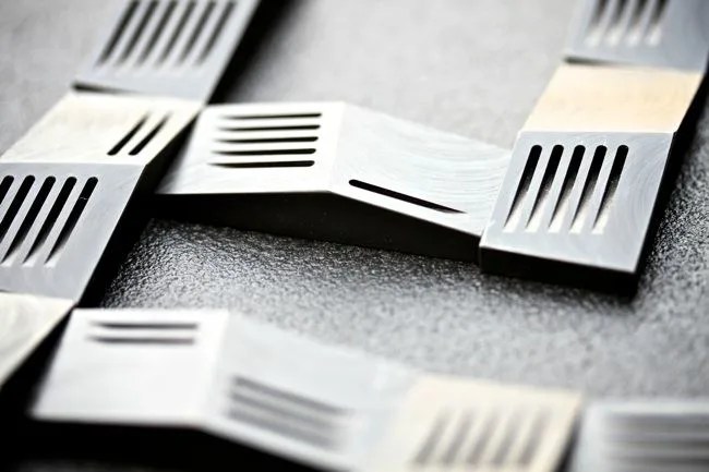 bronze-bones-dominoes-gear-patrol-10