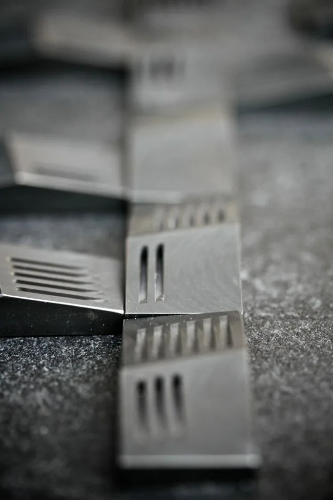 bronze-bones-dominoes-gear-patrol-14