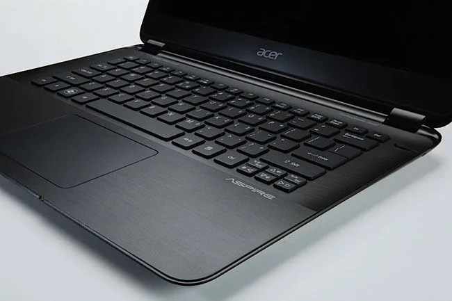 Acer-Aspire-S5-gear-patrol-4