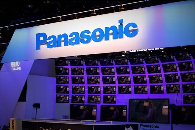 panasonic-ces-booth-gear-patrol-8_