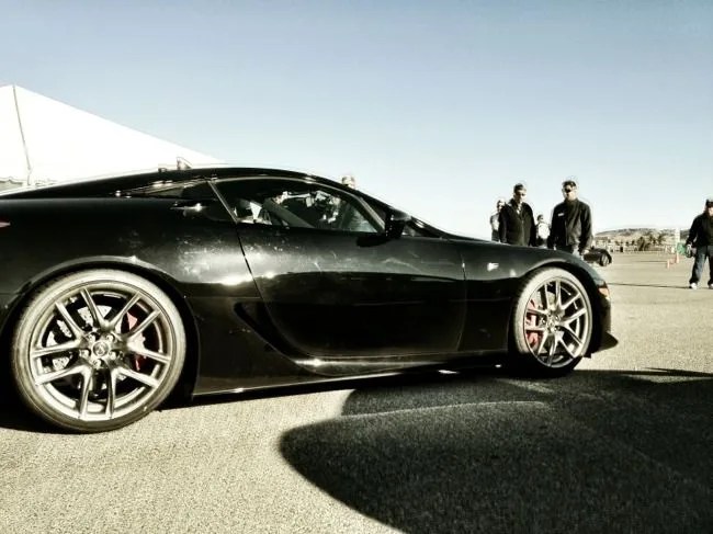 Lexus-LFA-2013-Lexus-GS-350-Gear-Patrol-29