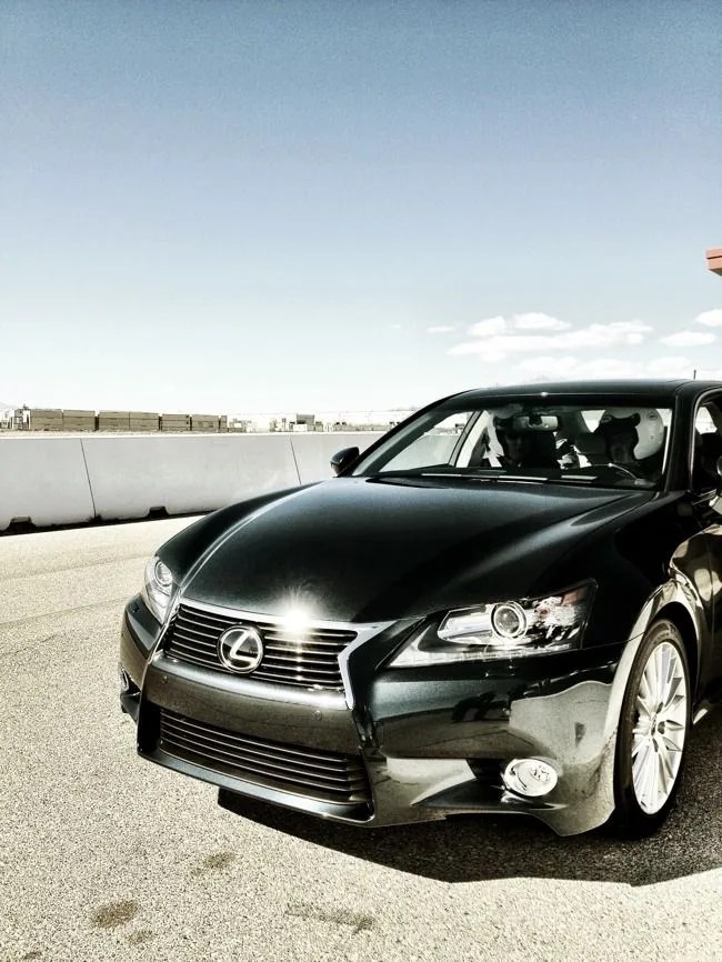 Lexus-LFA-2013-Lexus-GS-350-Gear-Patrol-4