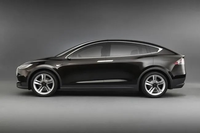 Tesla-Model-X-Gear-Patrol-2_