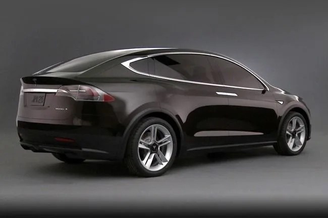 Tesla-Model-X-Gear-Patrol-3_