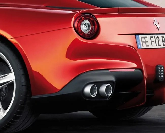 ferrari-f12-berlinetta-gear-patrol-7_
