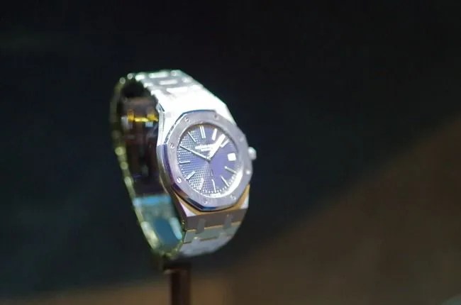 audemars-piguet-40-years-royal-oak-gear-patrol-17