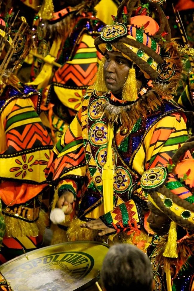 carnaval-rio-gear-patrol-11_
