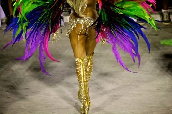 carnaval-rio-gear-patrol-15_
