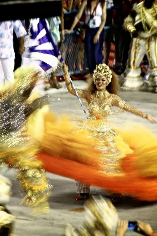 carnaval-rio-gear-patrol-6_