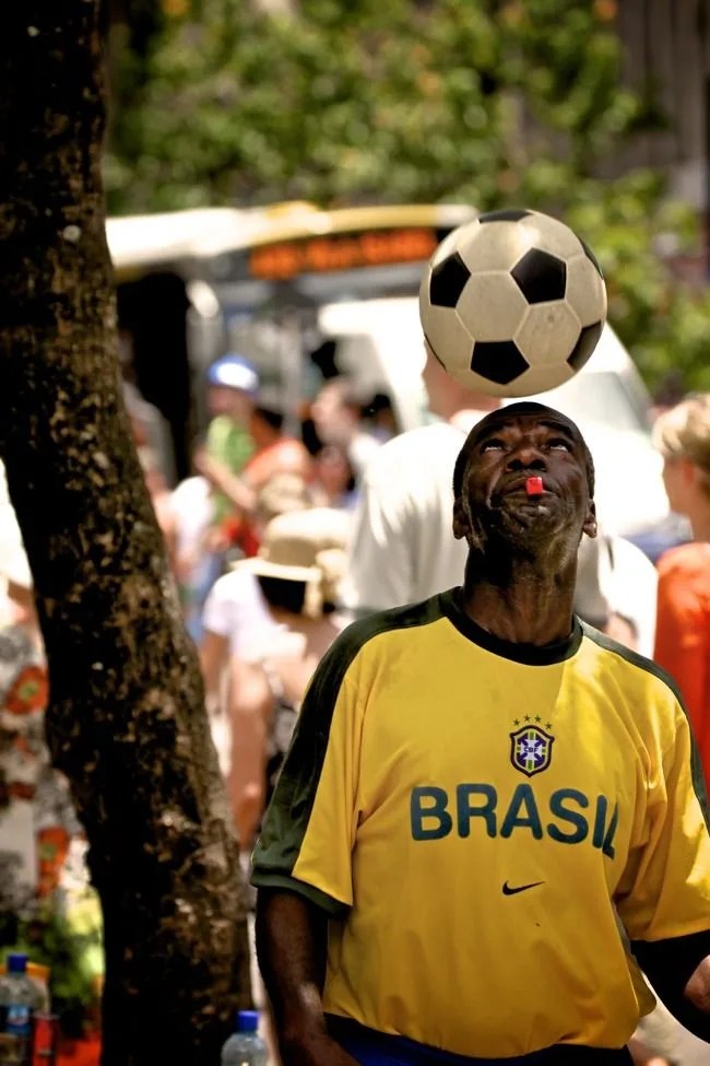 leblon-rio-gear-patrol-23