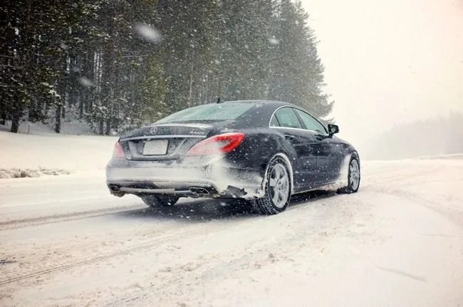 mercedes-benz-4th-generation-4-matic-gear-patrol-16