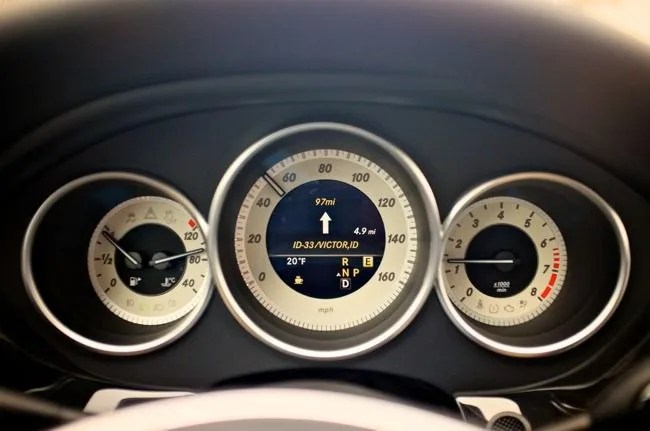mercedes-benz-4th-generation-4-matic-gear-patrol-24