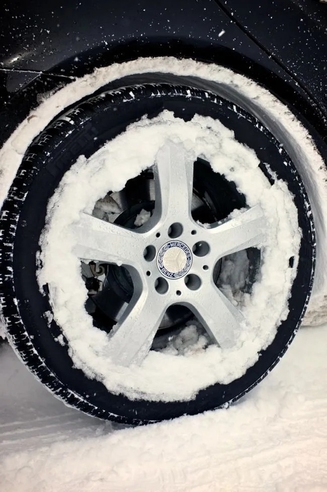 mercedes-benz-4th-generation-4-matic-gear-patrol-27