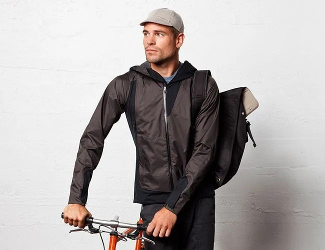 nau-dose-jacket-gear-patrol