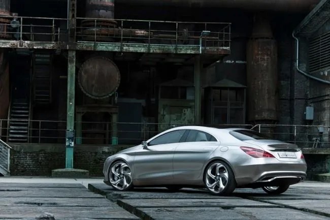 Mercedes-Benz-Concept-Style-Coupe-Gear-Patrol-10_