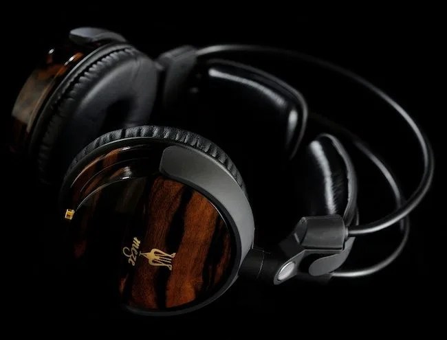 Mese-8-Classic-Headphones-Gear-Patrol
